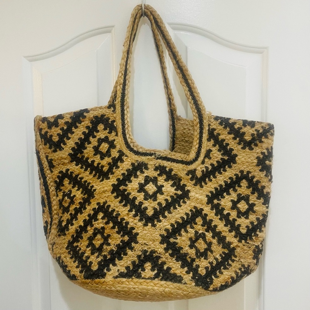 Free People  Hand Woven Jute Tote Bag - Picture 4 of 9